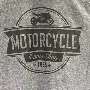 LAT Men Motorcycle Repair Shop Graphic Moto Colorblock Tee Shirt Large